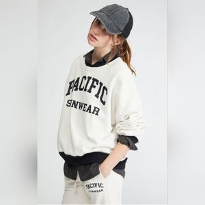 PacSun Pacific Sunwear Surplice Oversized Sweatshirt Size Small